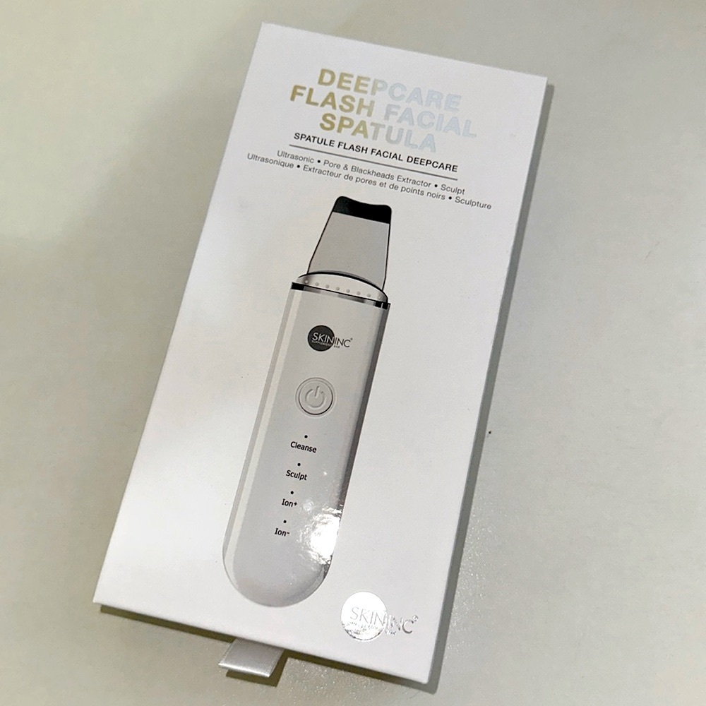 Deepcare Flash Facial Spatula - SkinInc - Brand New in Box